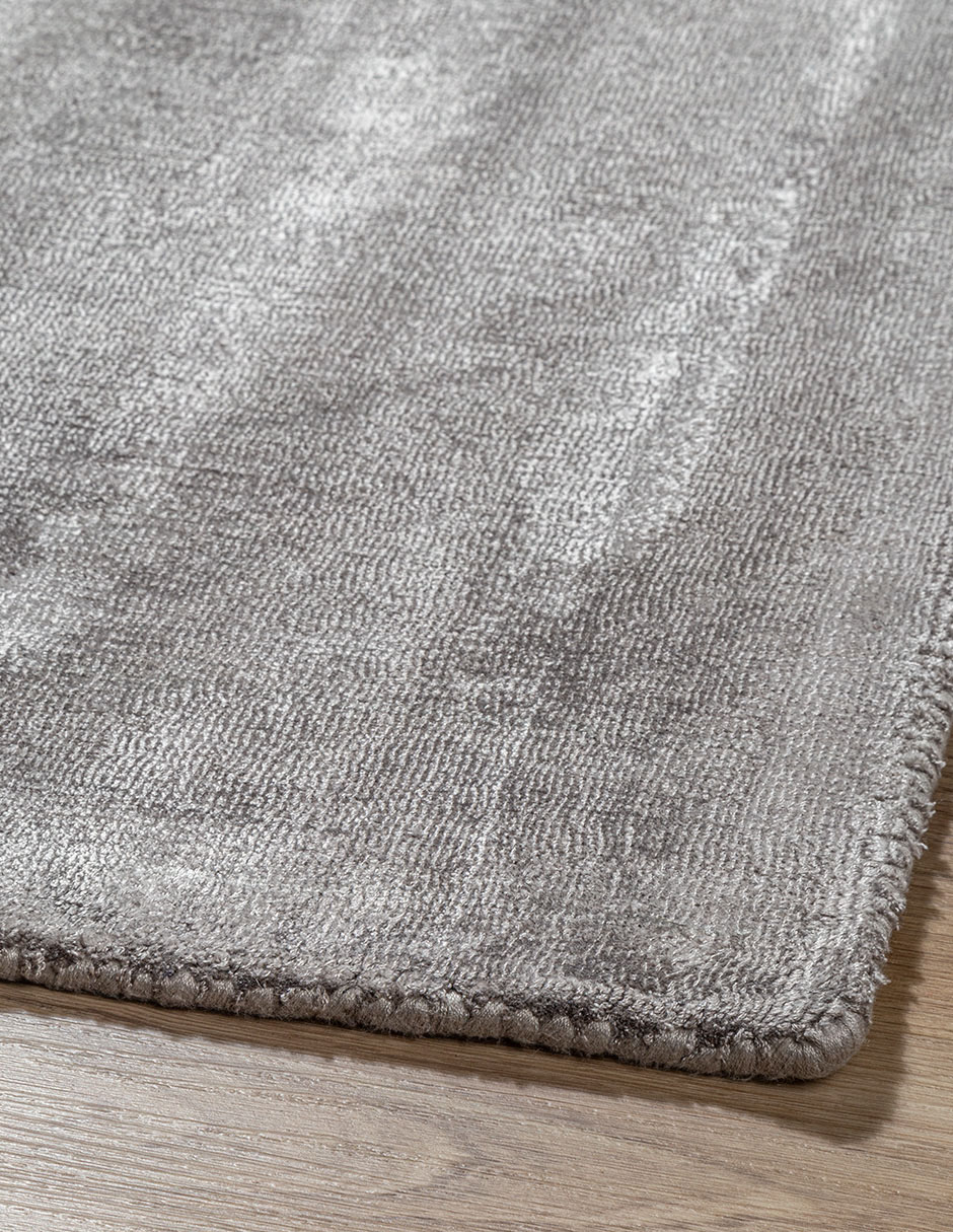 TAPETE ANTIQUE, 330 X 240 CM, PLATEADO